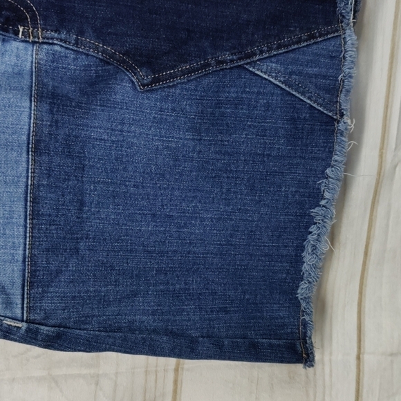 ARIZONA Jean Co Patch Work Denim Mini Skirt Size 3 - Picture 4 of 9